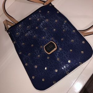 Crossbody purse